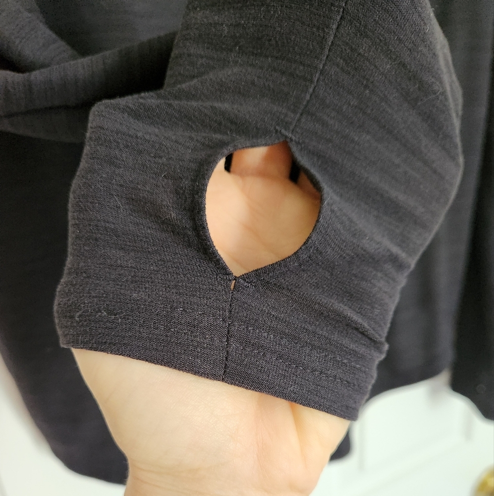 Breathe on Slub knit pullover hoodie - Picture 5 of 6